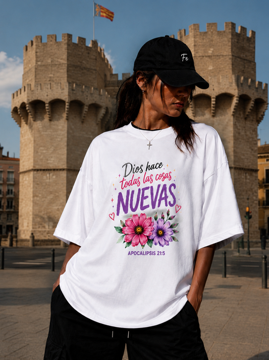 Camiseta cristiana Dios hace todo nuevo de Vístete de Fe