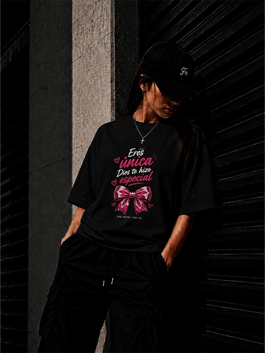 Camiseta cristiana Única y Especial de Vístete de Fe